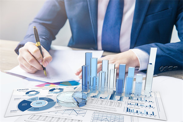 制定精準(zhǔn)經(jīng)營(yíng)計(jì)劃，引領(lǐng)企業(yè)穩(wěn)健發(fā)展，實(shí)現(xiàn)長(zhǎng)遠(yuǎn)目標(biāo)