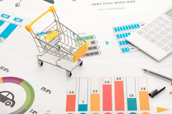 創(chuàng)新驅(qū)動(dòng)發(fā)展，制定年度經(jīng)營(yíng)計(jì)劃提升核心競(jìng)爭(zhēng)力