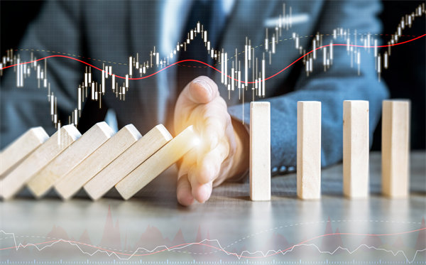 風(fēng)險控制:企業(yè)戰(zhàn)略管理中的風(fēng)險評估與應(yīng)對策略 風(fēng)險控制:企業(yè)戰(zhàn)略管理中的風(fēng)險評估與應(yīng)對策略